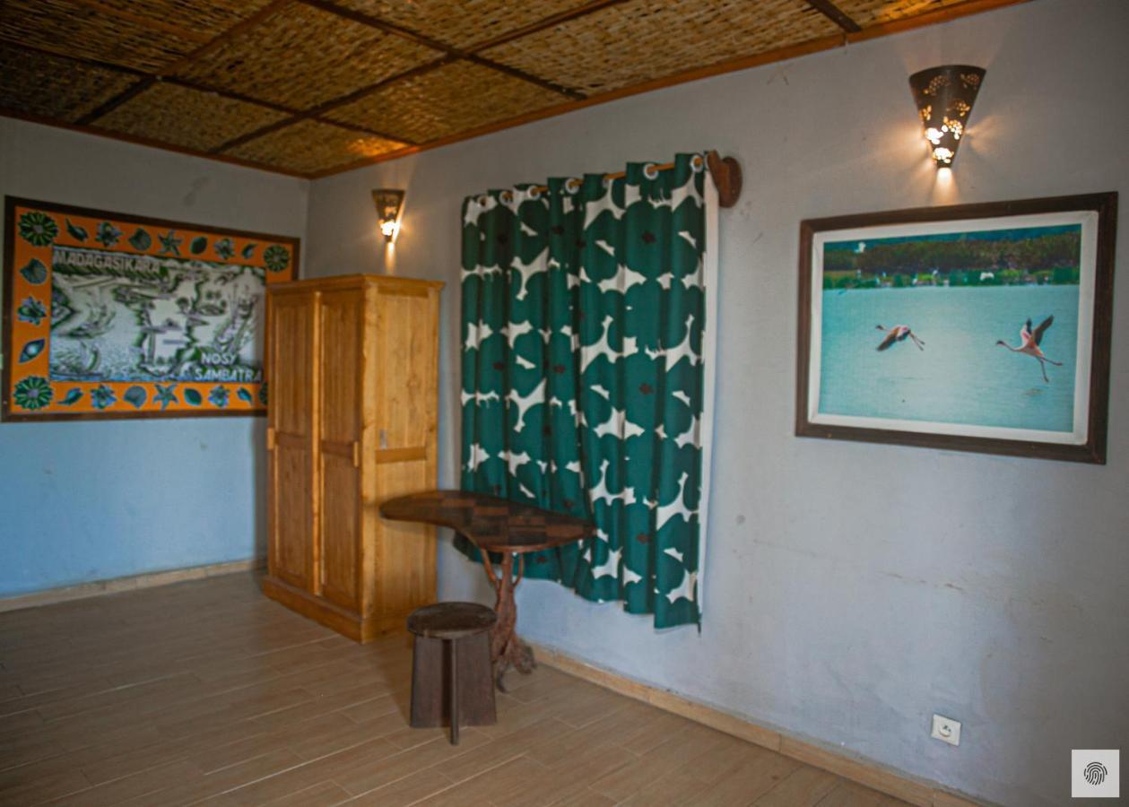 Eden De La Tsiribihina Hotel Miandrivazo Buitenkant foto