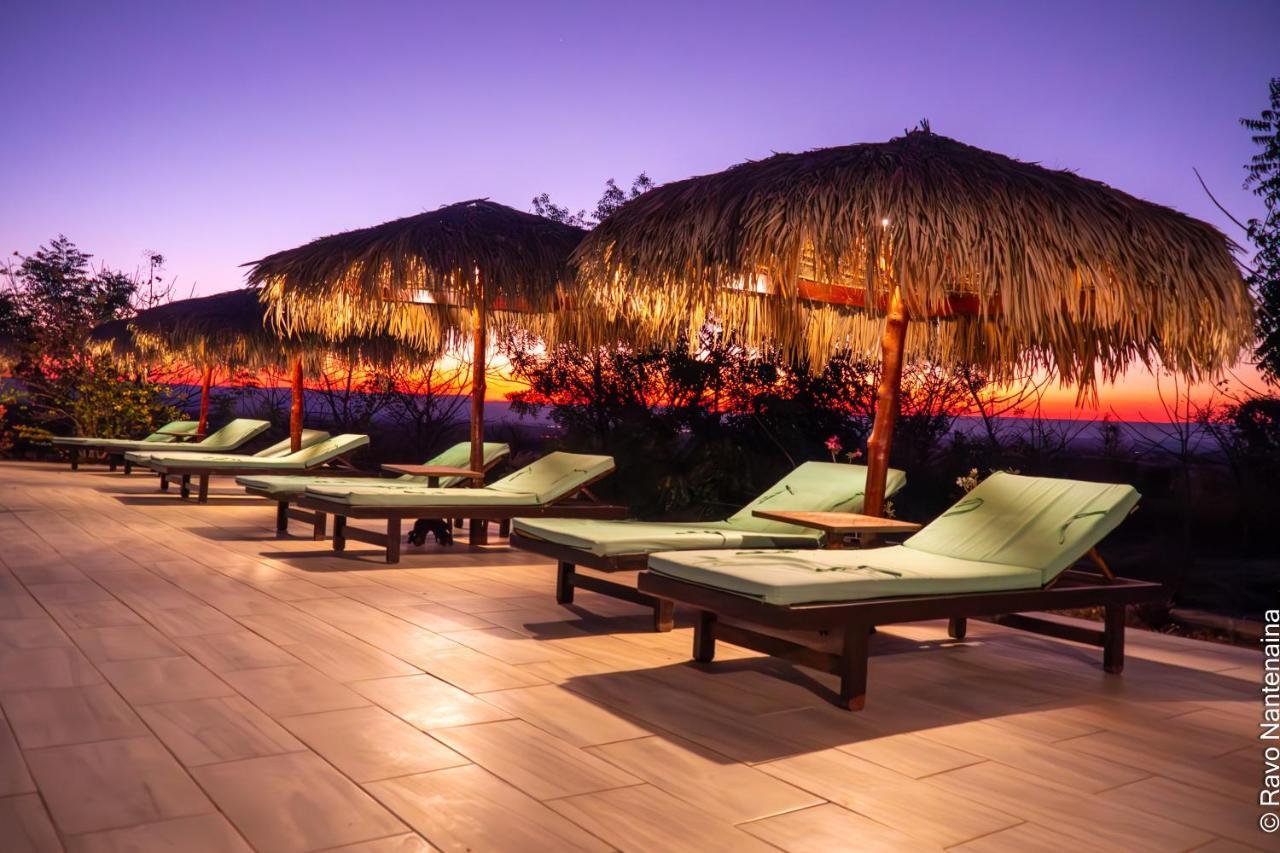 Eden De La Tsiribihina Hotel Miandrivazo Buitenkant foto
