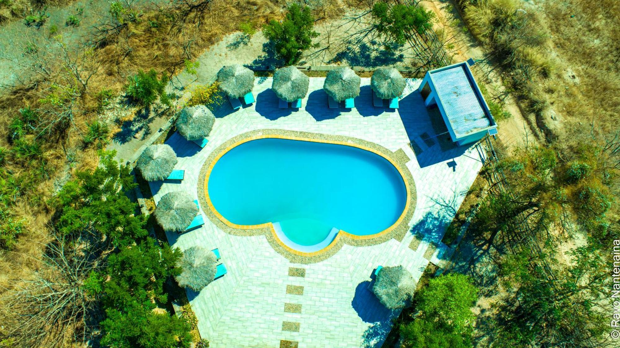 Eden De La Tsiribihina Hotel Miandrivazo Buitenkant foto