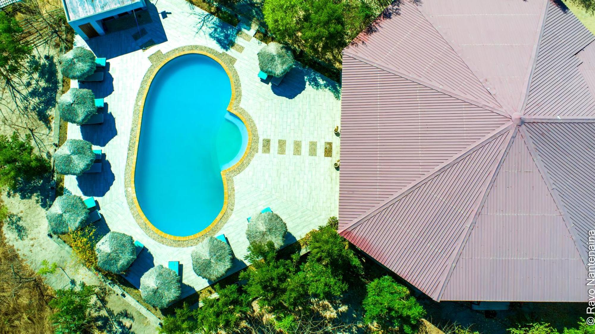 Eden De La Tsiribihina Hotel Miandrivazo Buitenkant foto
