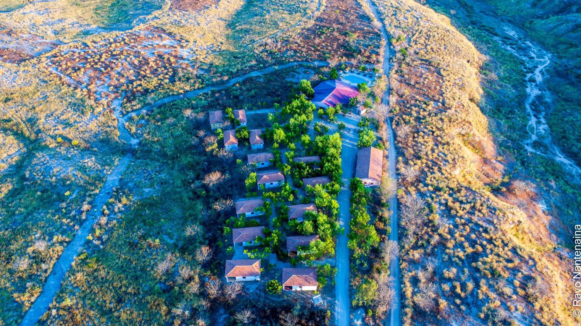 Eden De La Tsiribihina Hotel Miandrivazo Buitenkant foto