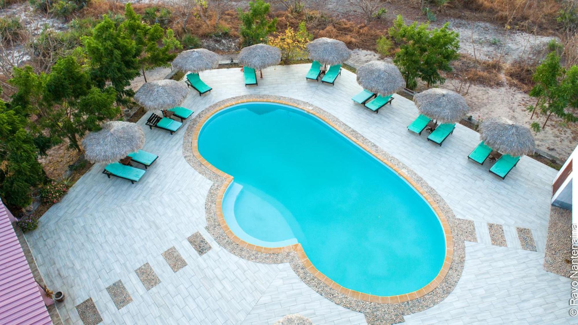 Eden De La Tsiribihina Hotel Miandrivazo Buitenkant foto